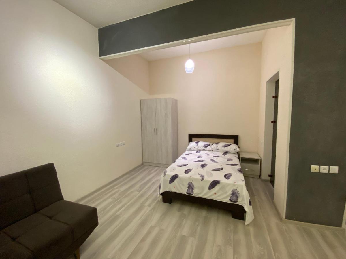 City Center Studio - Ереван Экстерьер фото