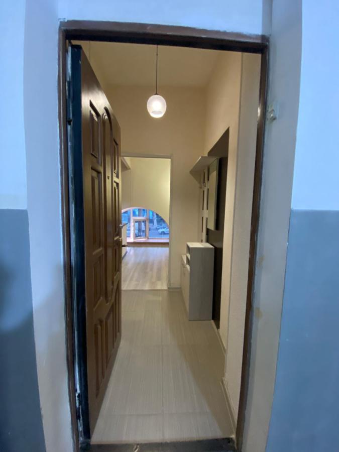 City Center Studio - Ереван Экстерьер фото